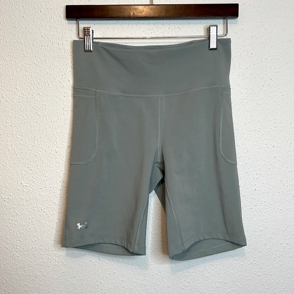 Under Armour Pants - Under Armour Biker Shorts Sage Green Size Medium
